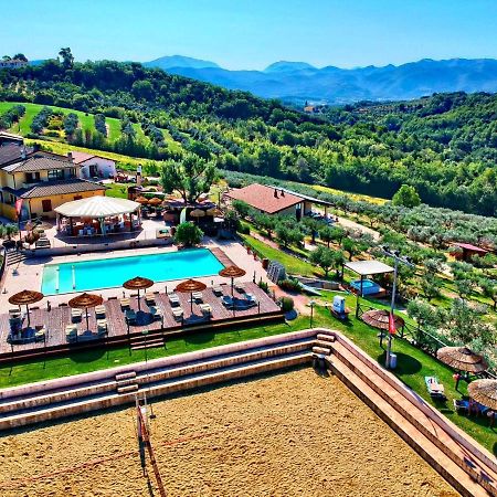 Agriturismo Agrileisuretime 斯波莱托 外观 照片